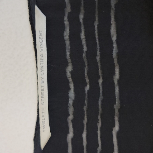 Twelfth Street By Cynthia Vincent Black Black & Silk Velvet Top L - Picture 4 of 9